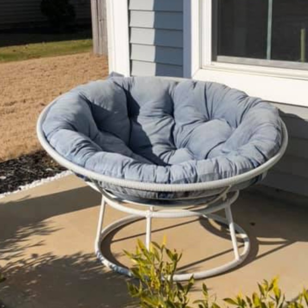 Papasan chair